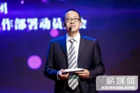俞敏洪：坦然坚守，迎接颠覆