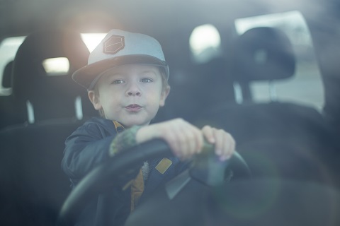 这7家典型的“不务正业”的科技公司，自动驾驶做得怎么样了？