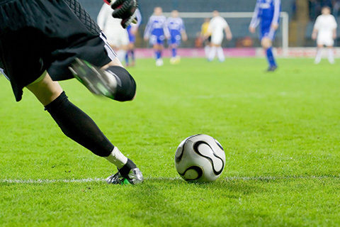 以培训为基础创办联赛搭建体系，政策推动下的足球产业能走多远？