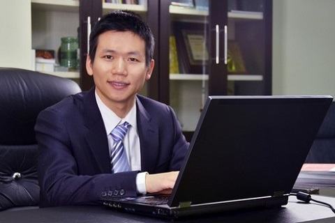 教培行业的黑马,身价超百亿,他是俞敏洪的最大对手